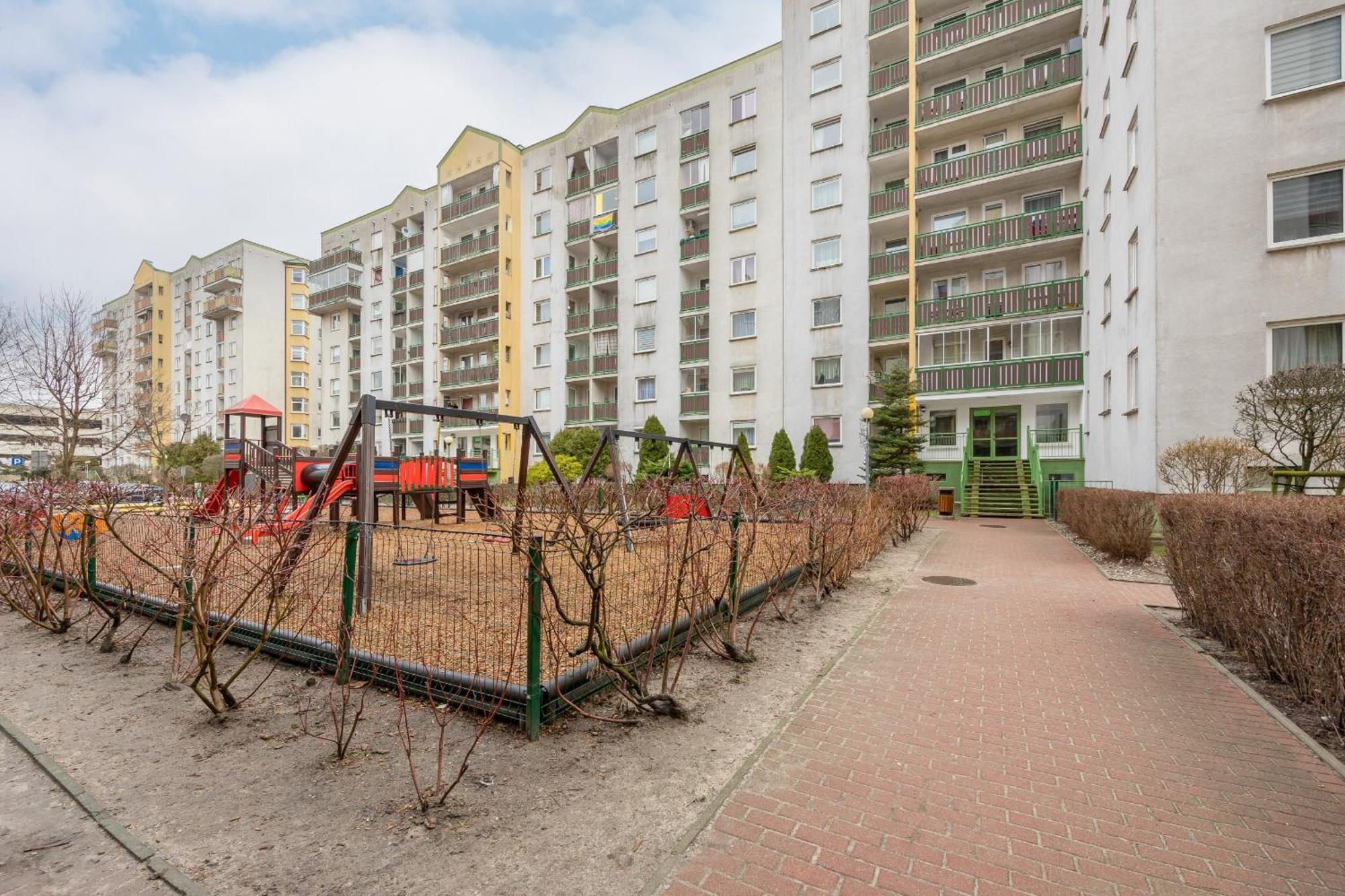 One-bedroom With Two Balconies In By Renters Butas
