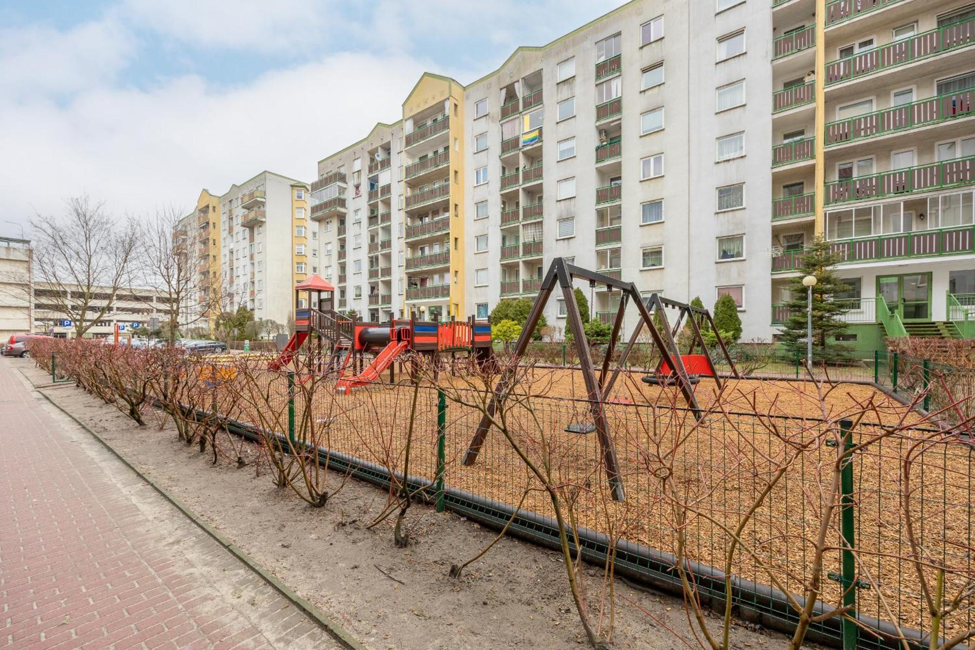 One-bedroom With Two Balconies In By Renters Butas Warsaw